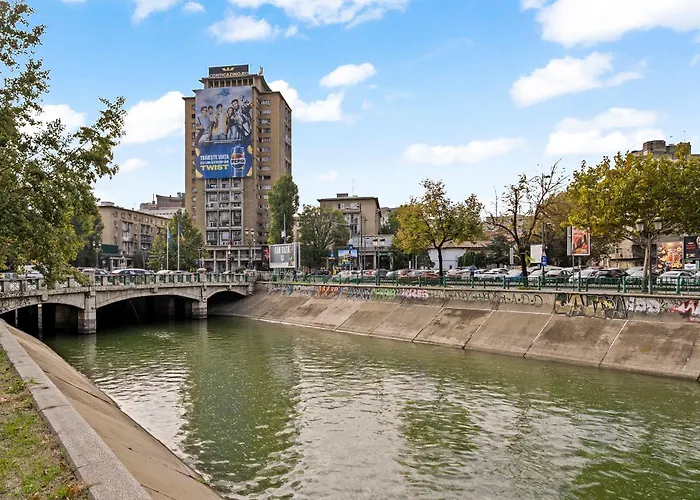 Garsoniera Lux Piata Natiunile Unite Apartmán