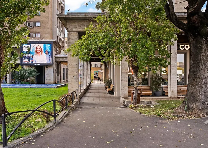 Garsoniera Lux Piata Natiunile Unite Apartmán *